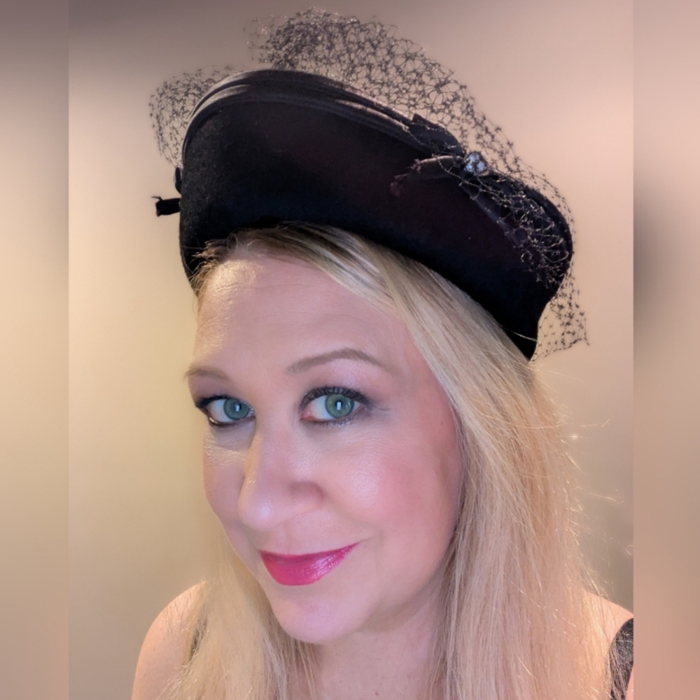 Black Vintage Hat With Rhinestone Embellishments